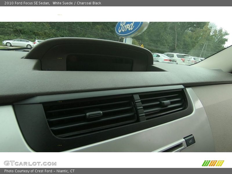 White Suede / Charcoal Black 2010 Ford Focus SE Sedan
