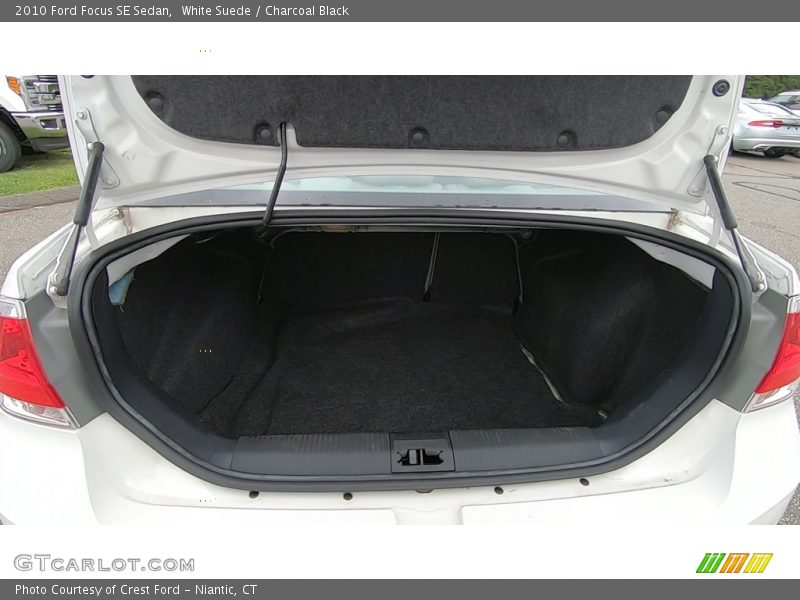 White Suede / Charcoal Black 2010 Ford Focus SE Sedan