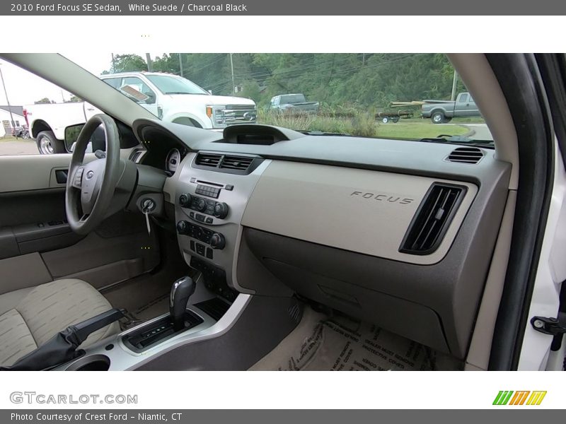 White Suede / Charcoal Black 2010 Ford Focus SE Sedan
