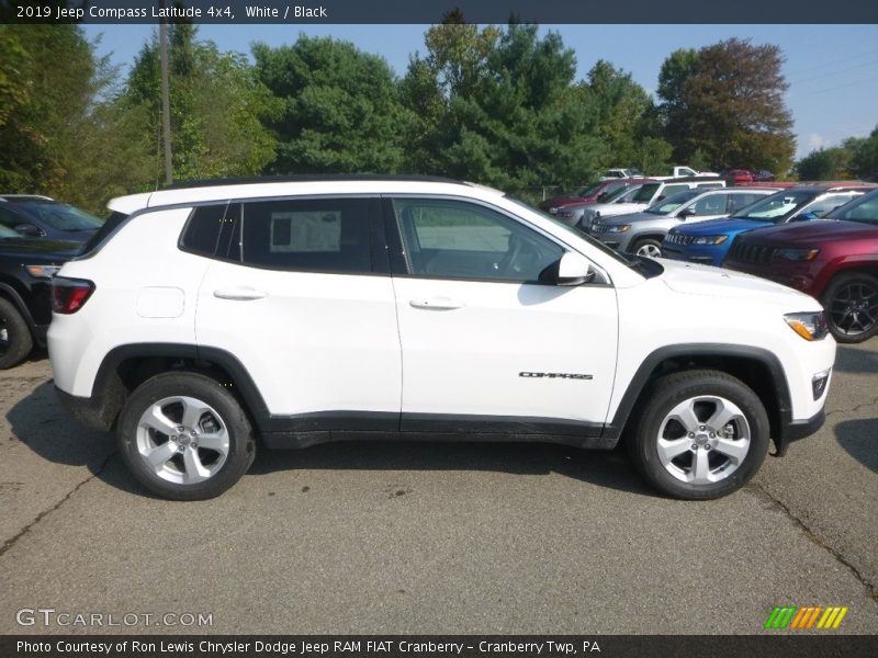 White / Black 2019 Jeep Compass Latitude 4x4