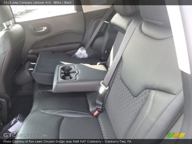 White / Black 2019 Jeep Compass Latitude 4x4