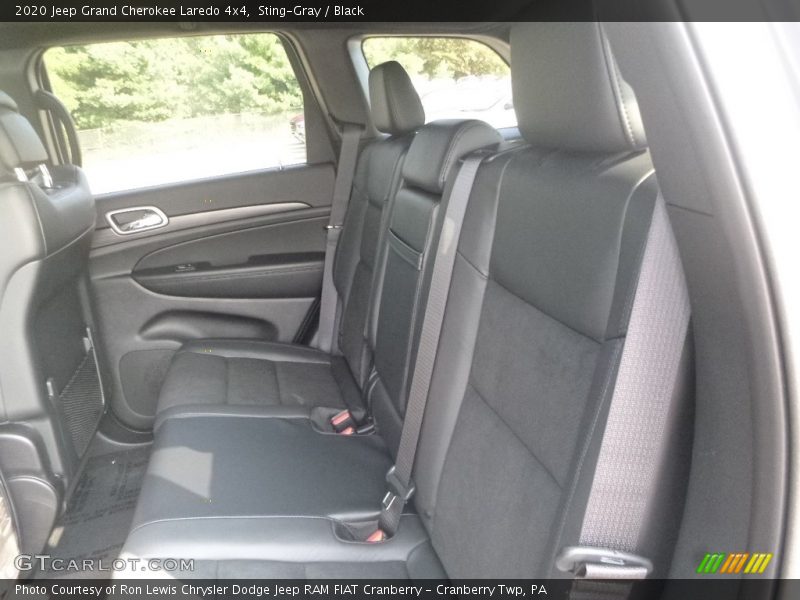 Sting-Gray / Black 2020 Jeep Grand Cherokee Laredo 4x4