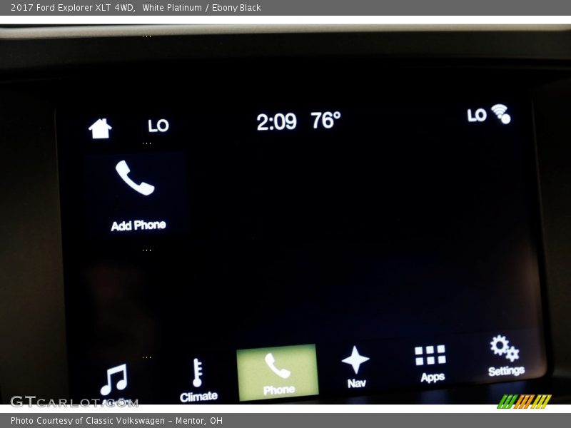 White Platinum / Ebony Black 2017 Ford Explorer XLT 4WD