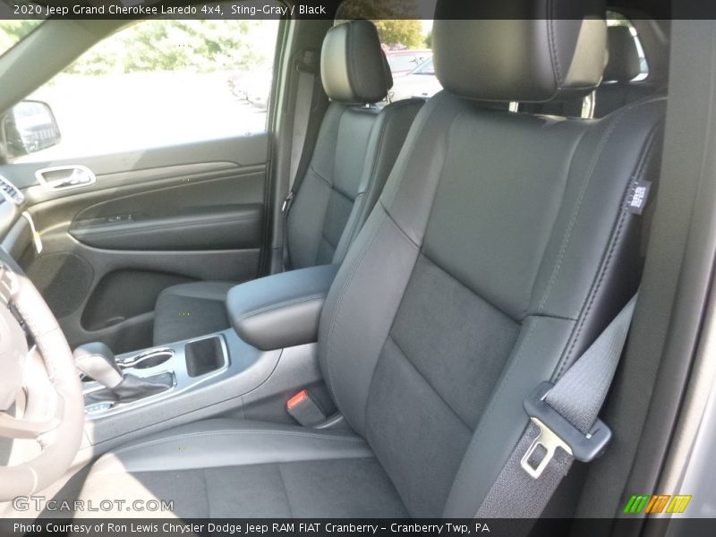 Sting-Gray / Black 2020 Jeep Grand Cherokee Laredo 4x4