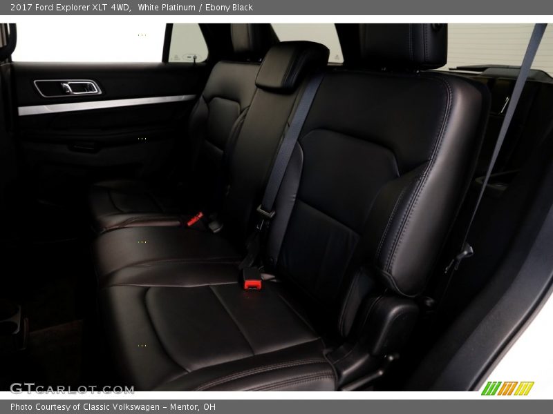 White Platinum / Ebony Black 2017 Ford Explorer XLT 4WD