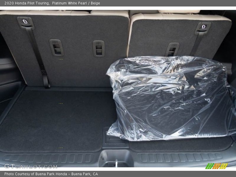 Platinum White Pearl / Beige 2020 Honda Pilot Touring