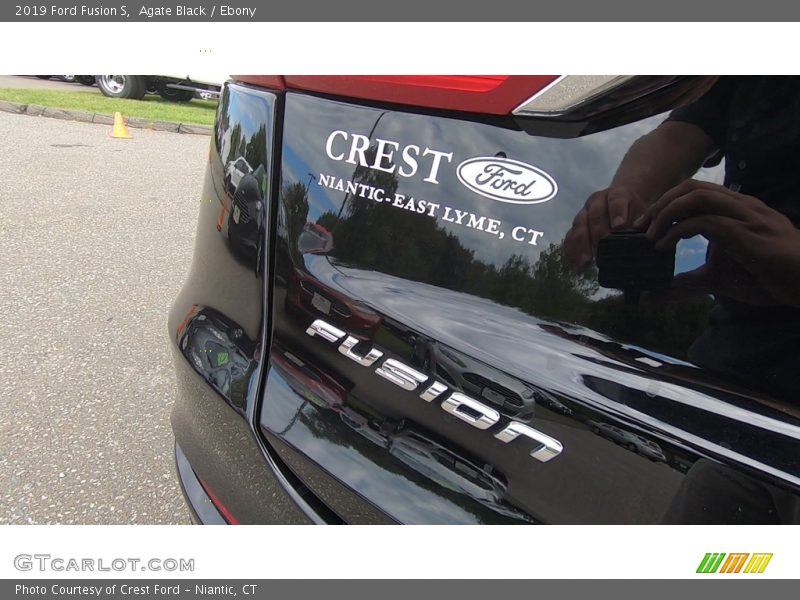 Agate Black / Ebony 2019 Ford Fusion S