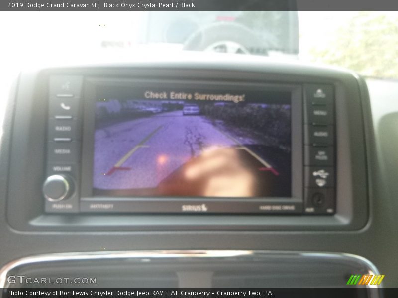 Black Onyx Crystal Pearl / Black 2019 Dodge Grand Caravan SE