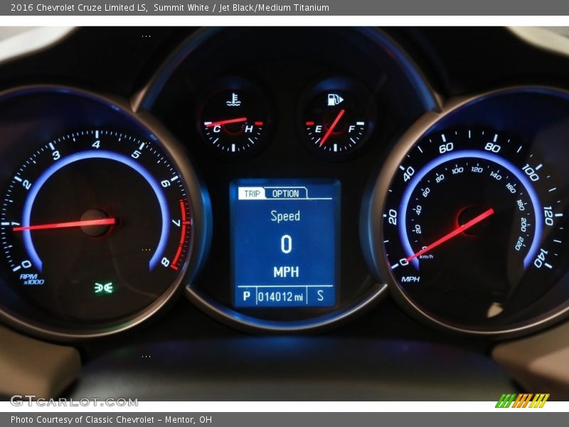 Summit White / Jet Black/Medium Titanium 2016 Chevrolet Cruze Limited LS