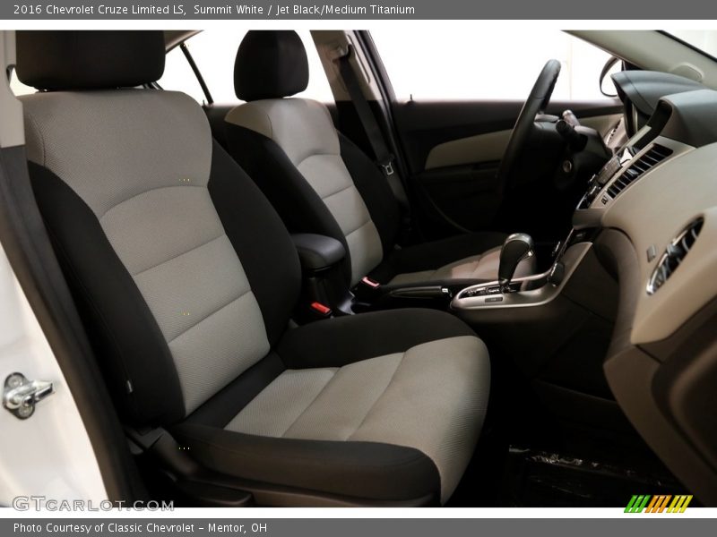 Summit White / Jet Black/Medium Titanium 2016 Chevrolet Cruze Limited LS