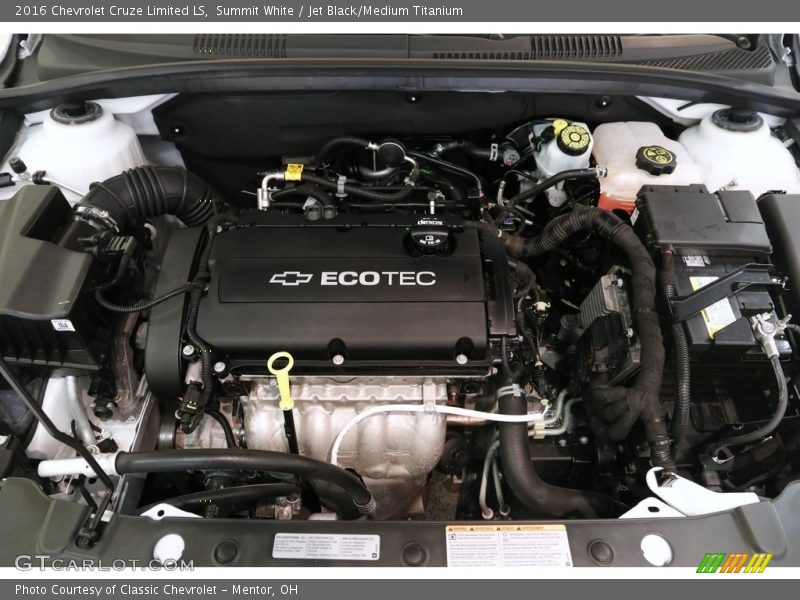 Summit White / Jet Black/Medium Titanium 2016 Chevrolet Cruze Limited LS