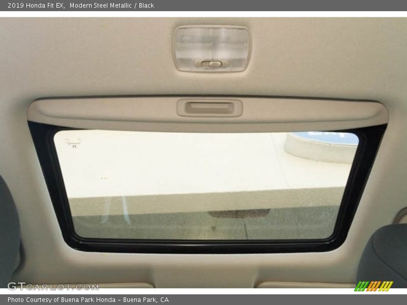 Modern Steel Metallic / Black 2019 Honda Fit EX