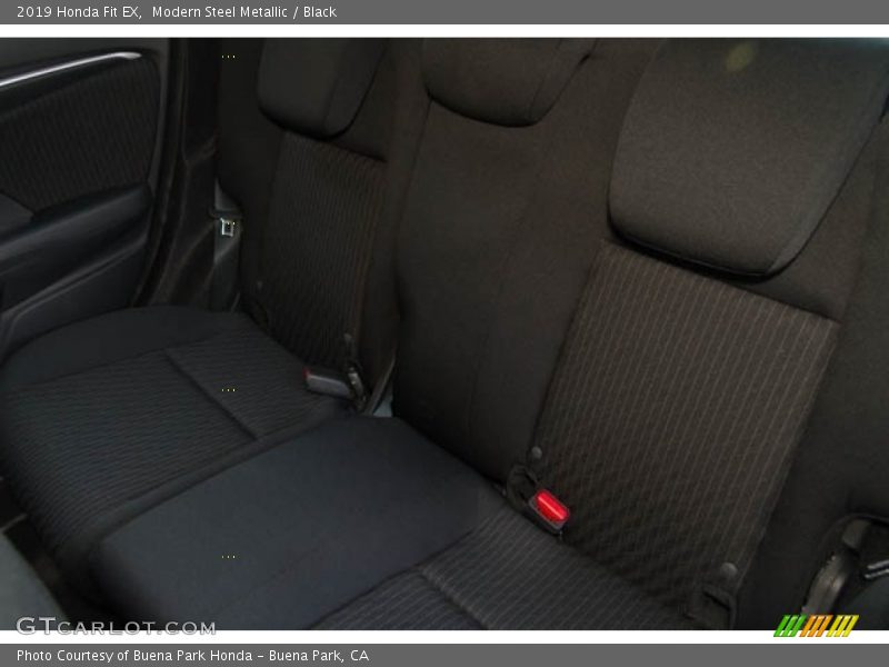 Modern Steel Metallic / Black 2019 Honda Fit EX