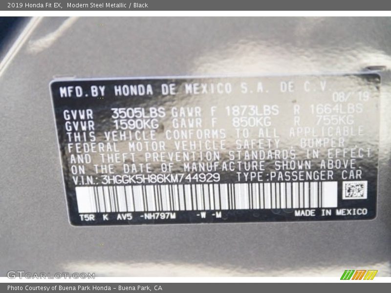 Modern Steel Metallic / Black 2019 Honda Fit EX