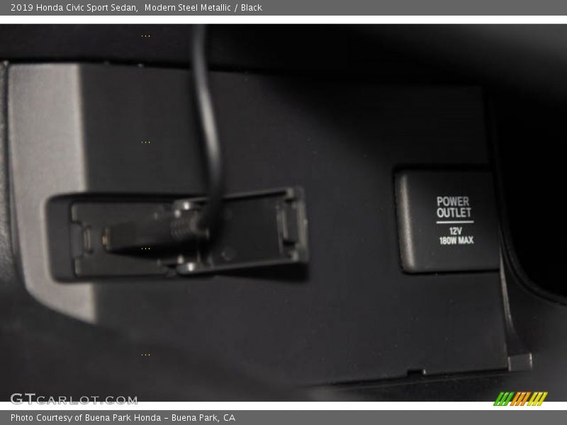 Modern Steel Metallic / Black 2019 Honda Civic Sport Sedan