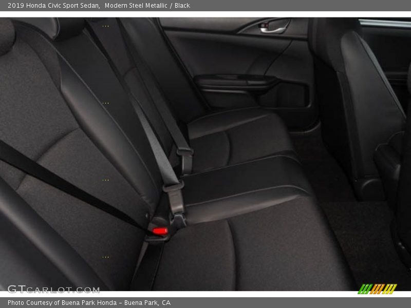 Modern Steel Metallic / Black 2019 Honda Civic Sport Sedan