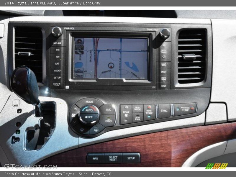 Super White / Light Gray 2014 Toyota Sienna XLE AWD