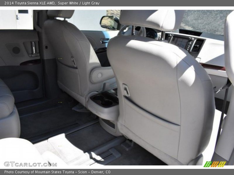 Super White / Light Gray 2014 Toyota Sienna XLE AWD