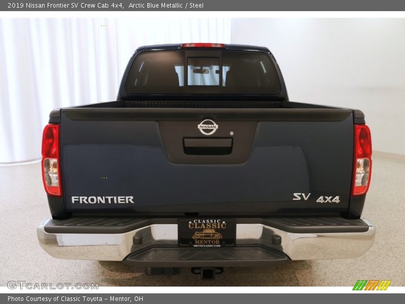 Arctic Blue Metallic / Steel 2019 Nissan Frontier SV Crew Cab 4x4