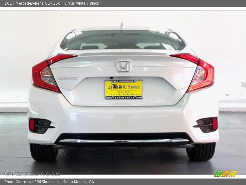 Cirrus White / Black 2017 Mercedes-Benz GLA 250