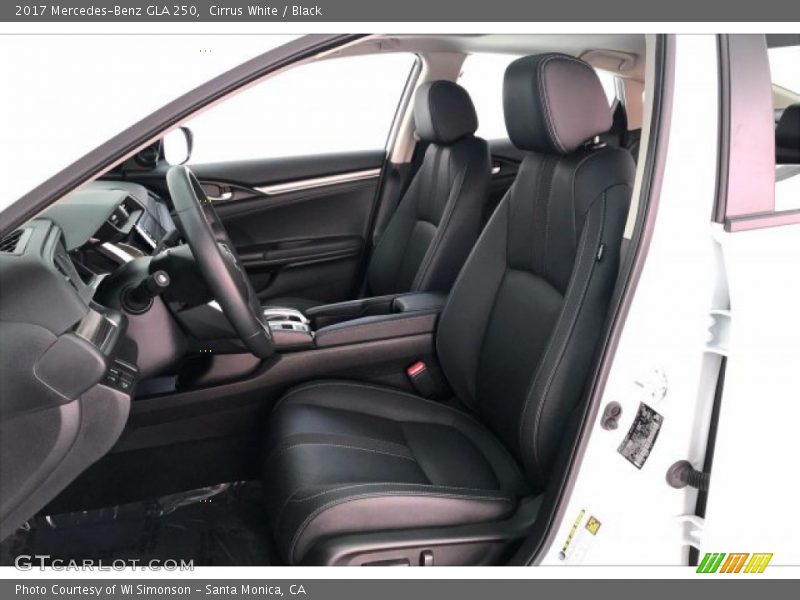 Cirrus White / Black 2017 Mercedes-Benz GLA 250
