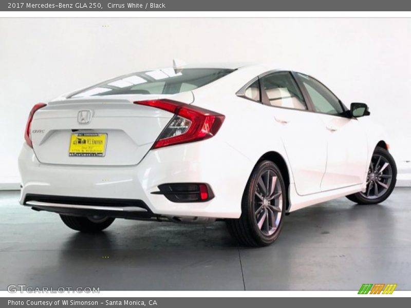 Cirrus White / Black 2017 Mercedes-Benz GLA 250