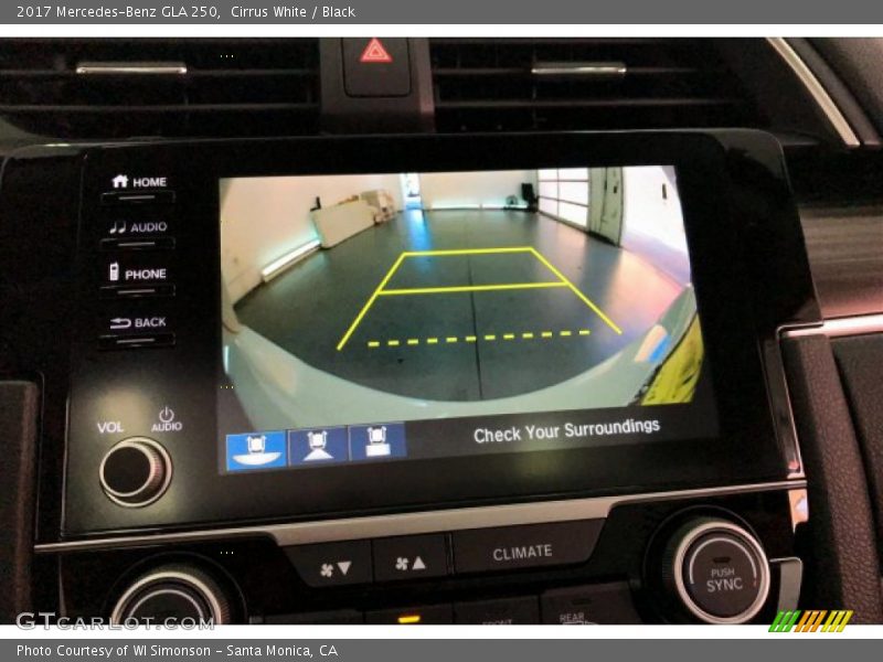 Cirrus White / Black 2017 Mercedes-Benz GLA 250
