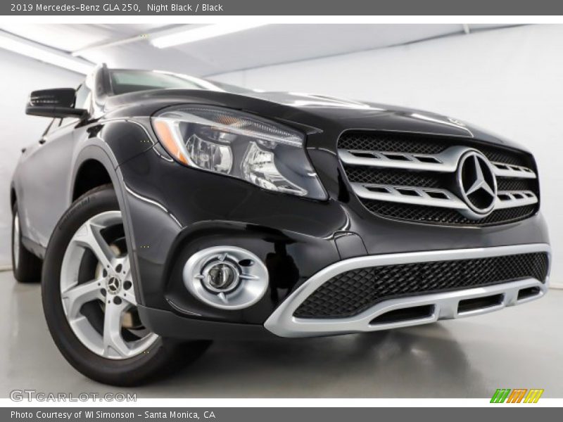 Night Black / Black 2019 Mercedes-Benz GLA 250