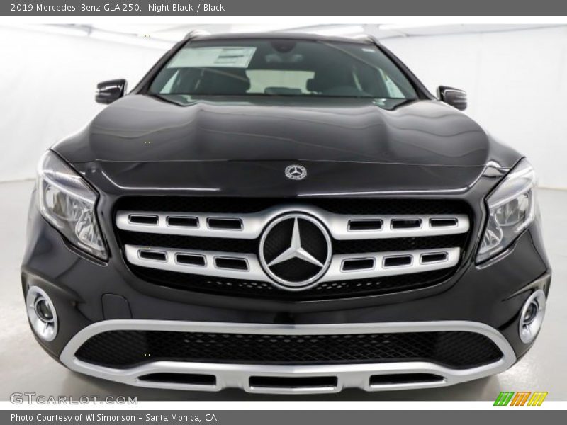 Night Black / Black 2019 Mercedes-Benz GLA 250