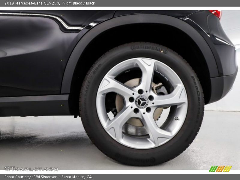 Night Black / Black 2019 Mercedes-Benz GLA 250