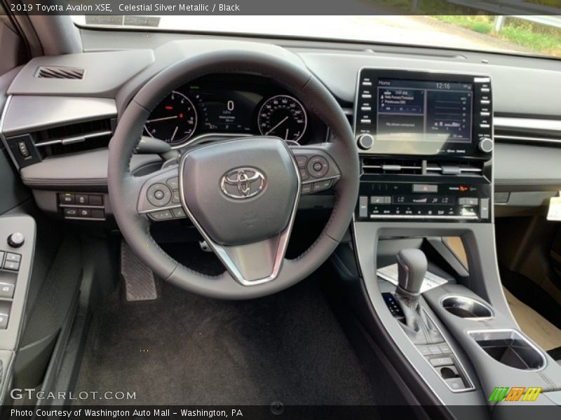 Celestial Silver Metallic / Black 2019 Toyota Avalon XSE