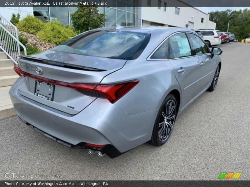 Celestial Silver Metallic / Black 2019 Toyota Avalon XSE