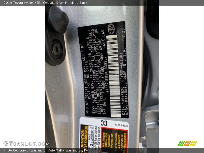 Celestial Silver Metallic / Black 2019 Toyota Avalon XSE