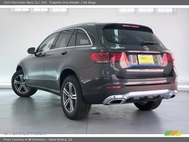 Graphite Grey Metallic / Silk Beige 2020 Mercedes-Benz GLC 300