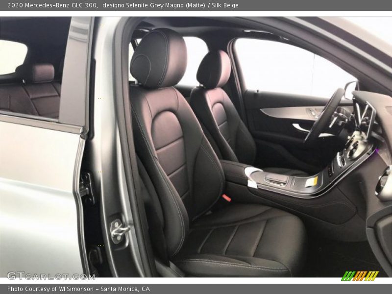 designo Selenite Grey Magno (Matte) / Silk Beige 2020 Mercedes-Benz GLC 300