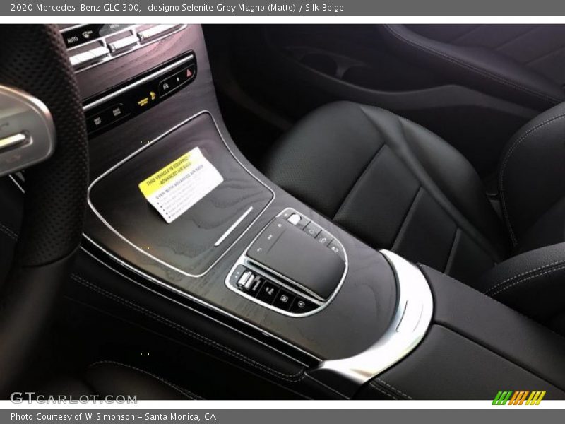 designo Selenite Grey Magno (Matte) / Silk Beige 2020 Mercedes-Benz GLC 300