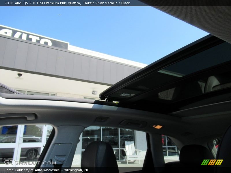 Florett Silver Metallic / Black 2016 Audi Q5 2.0 TFSI Premium Plus quattro