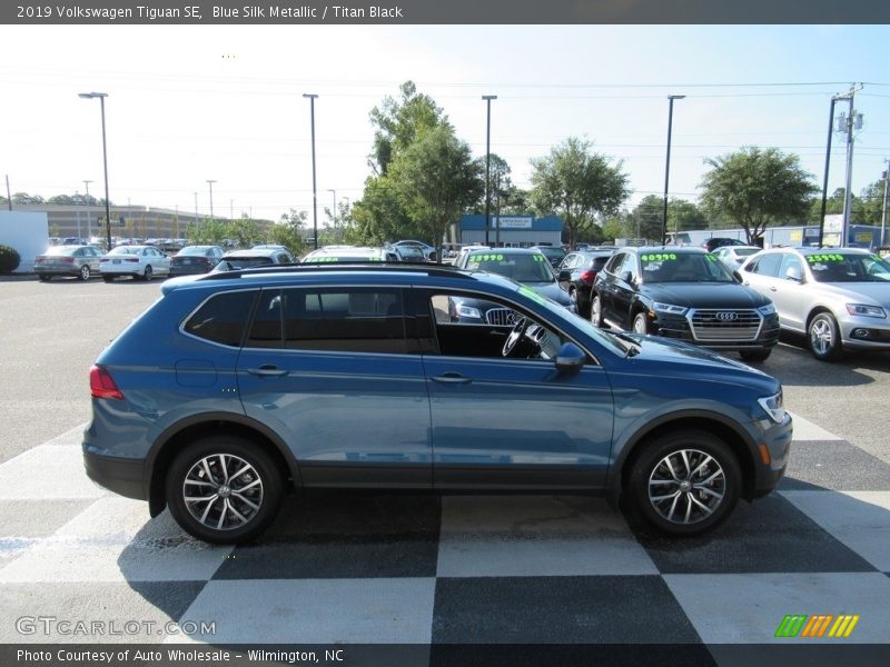 Blue Silk Metallic / Titan Black 2019 Volkswagen Tiguan SE