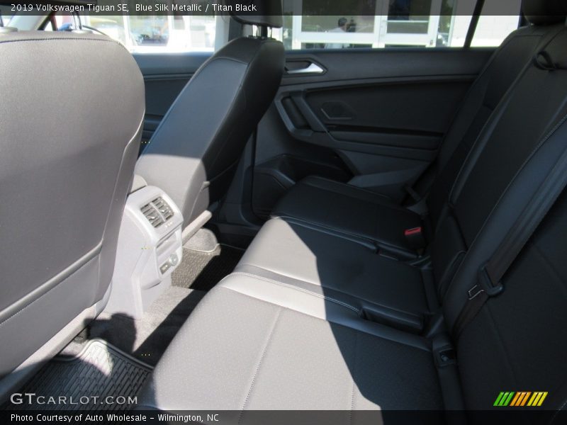 Blue Silk Metallic / Titan Black 2019 Volkswagen Tiguan SE