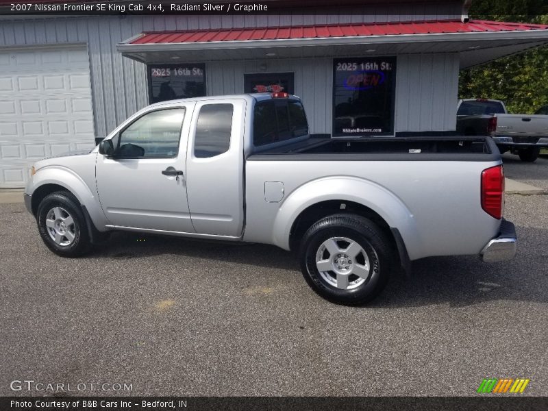 Radiant Silver / Graphite 2007 Nissan Frontier SE King Cab 4x4