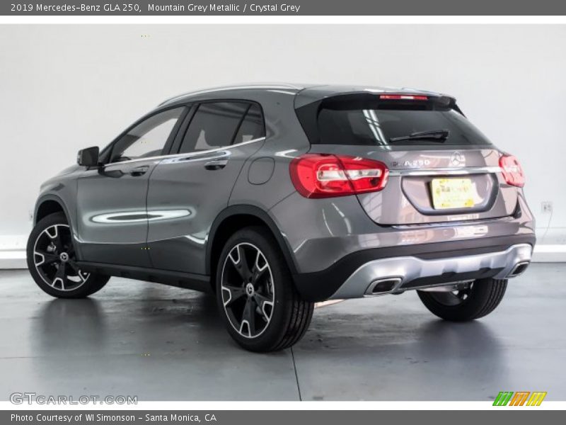 Mountain Grey Metallic / Crystal Grey 2019 Mercedes-Benz GLA 250