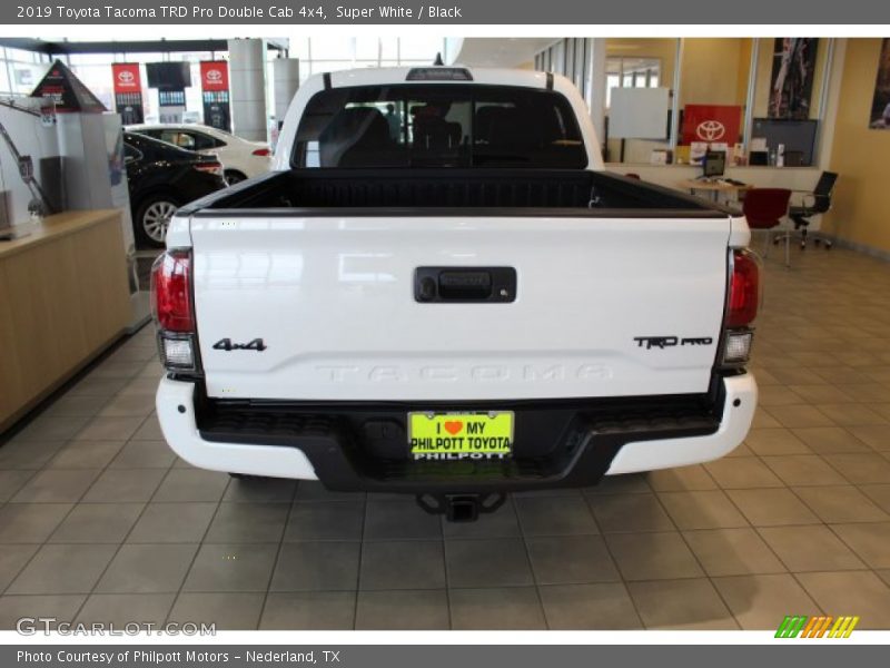 Super White / Black 2019 Toyota Tacoma TRD Pro Double Cab 4x4