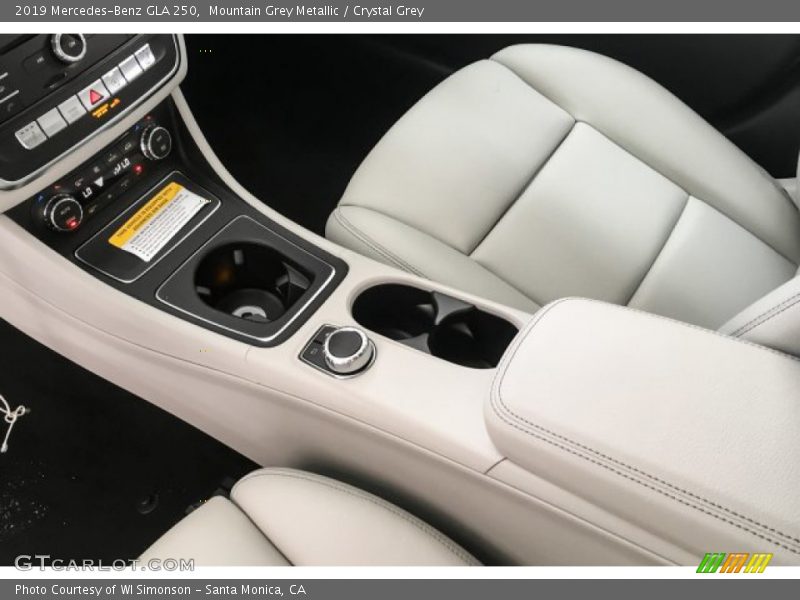 Mountain Grey Metallic / Crystal Grey 2019 Mercedes-Benz GLA 250