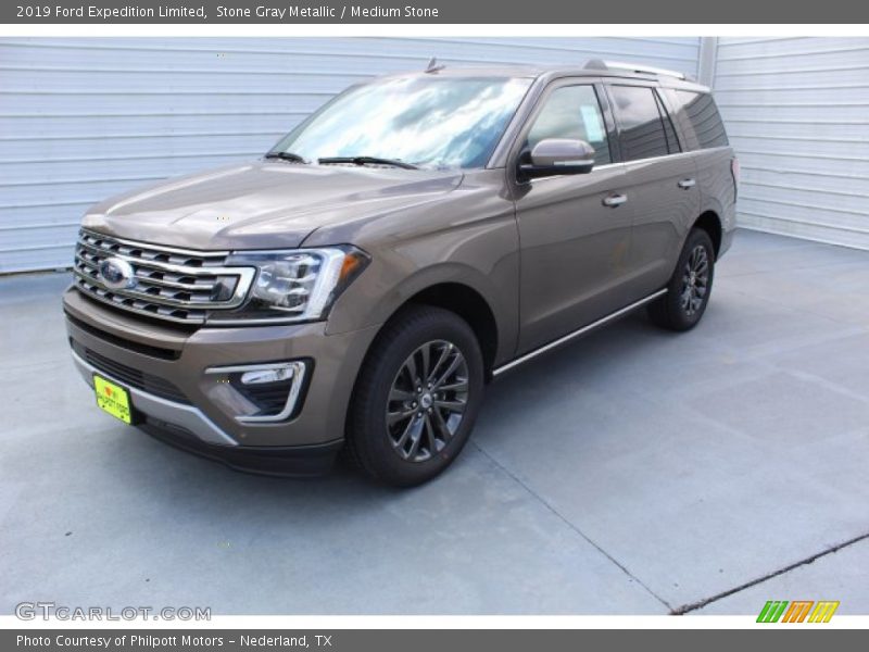 Front 3/4 View of 2019 Expedition Limited