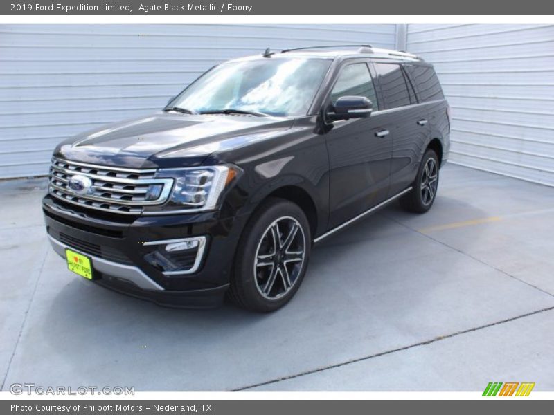 Front 3/4 View of 2019 Expedition Limited