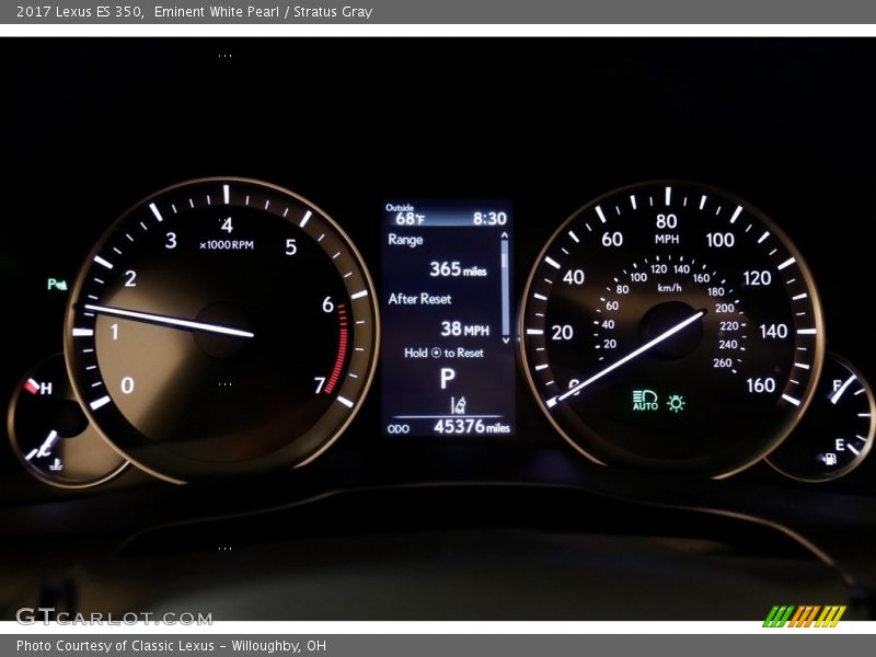Eminent White Pearl / Stratus Gray 2017 Lexus ES 350