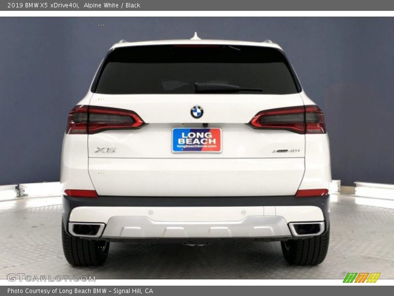 Alpine White / Black 2019 BMW X5 xDrive40i