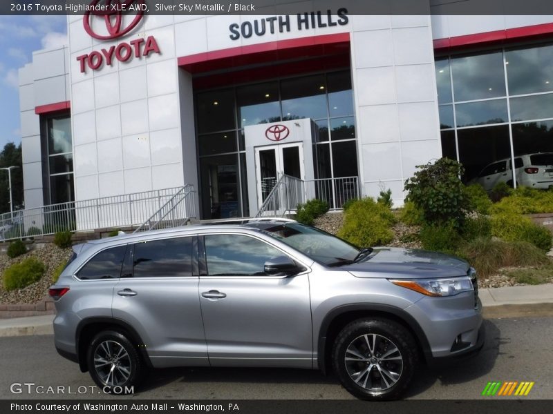 Silver Sky Metallic / Black 2016 Toyota Highlander XLE AWD