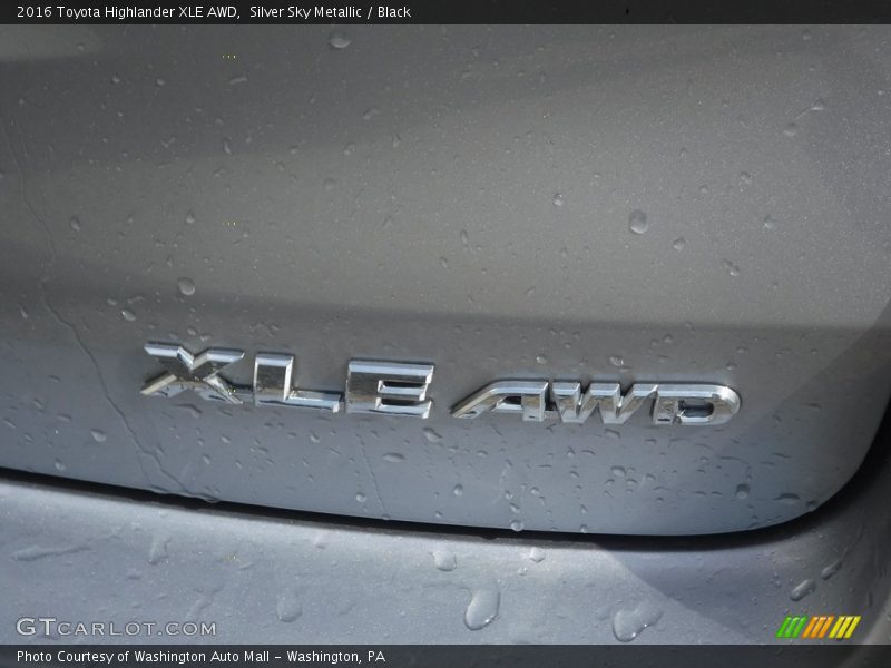 Silver Sky Metallic / Black 2016 Toyota Highlander XLE AWD
