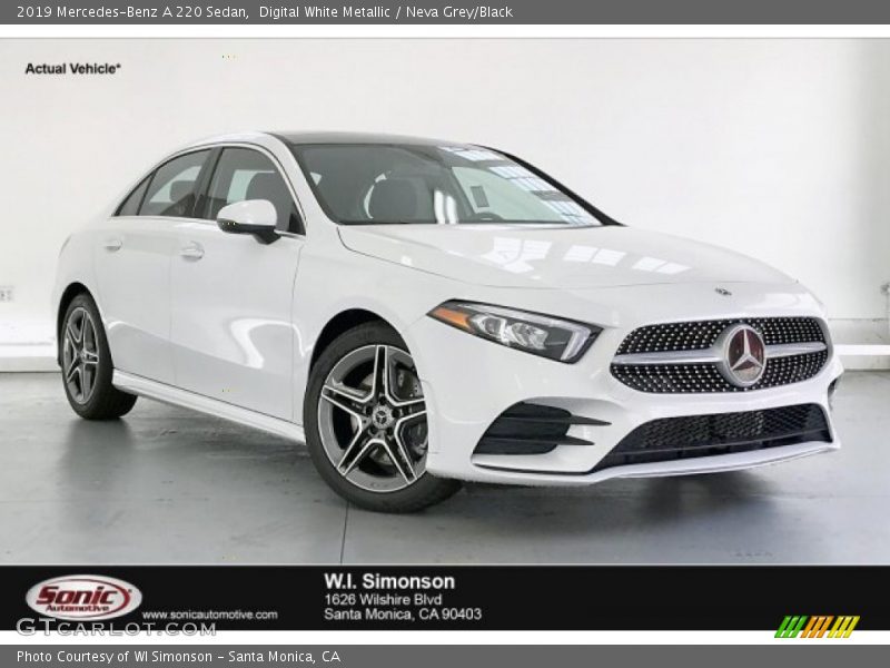 Digital White Metallic / Neva Grey/Black 2019 Mercedes-Benz A 220 Sedan